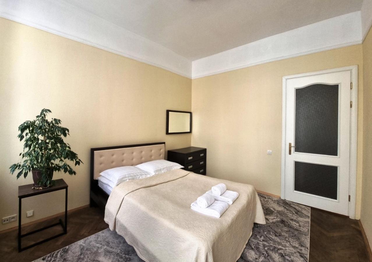 Cozy Apartment Lviv Luaran gambar